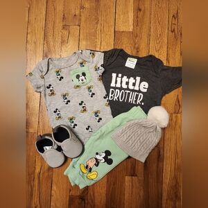 Baby Clothes/Shoes Size 0-3m